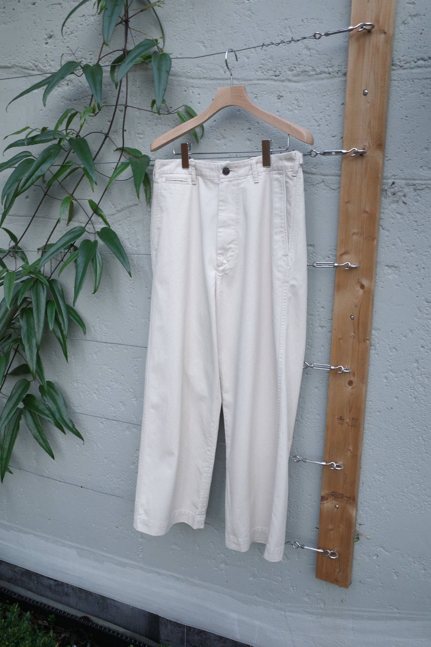 awasa Chino Trousers - Pink Beige