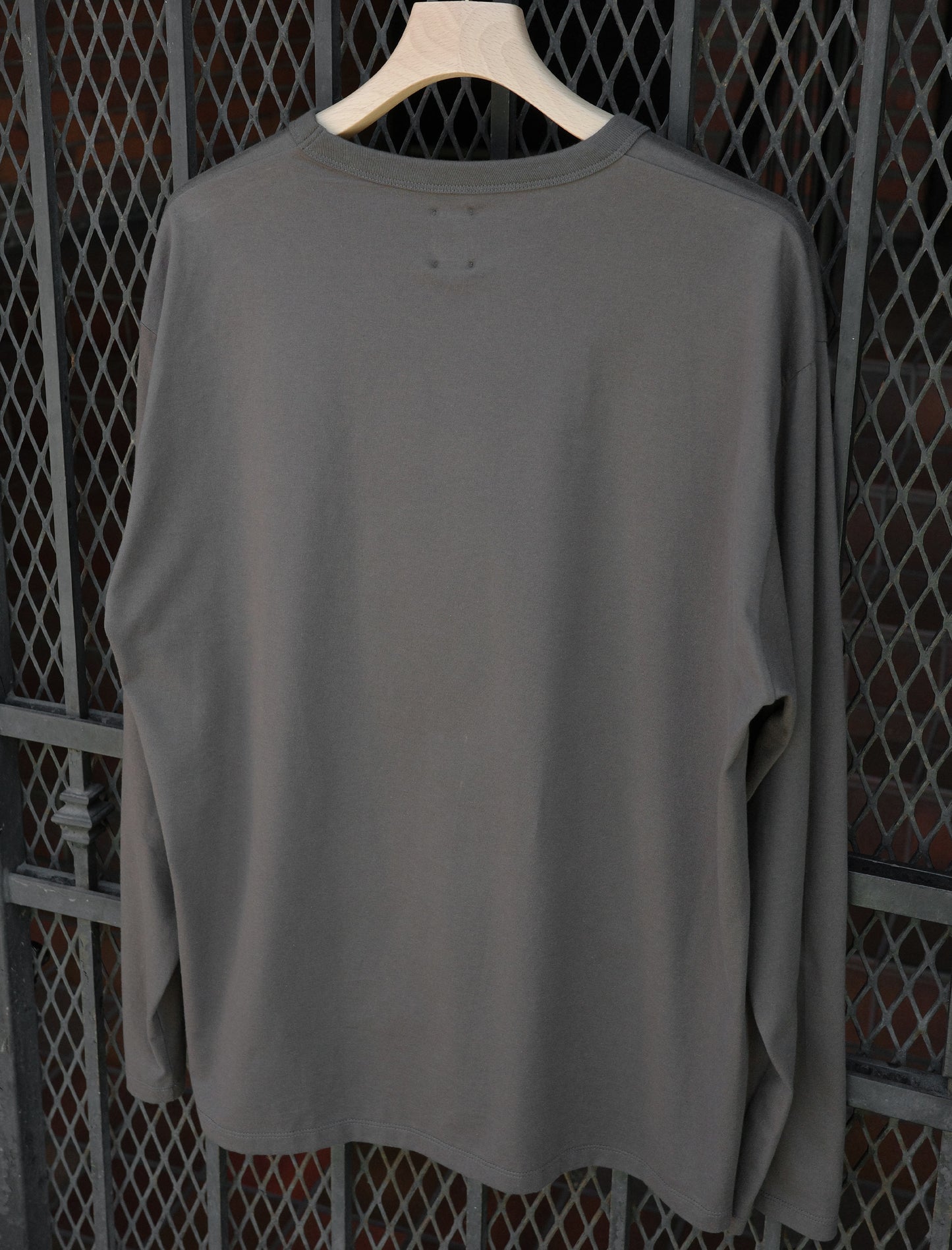 BATONER Innocent Cotton L/S T-Shirt Charcoal