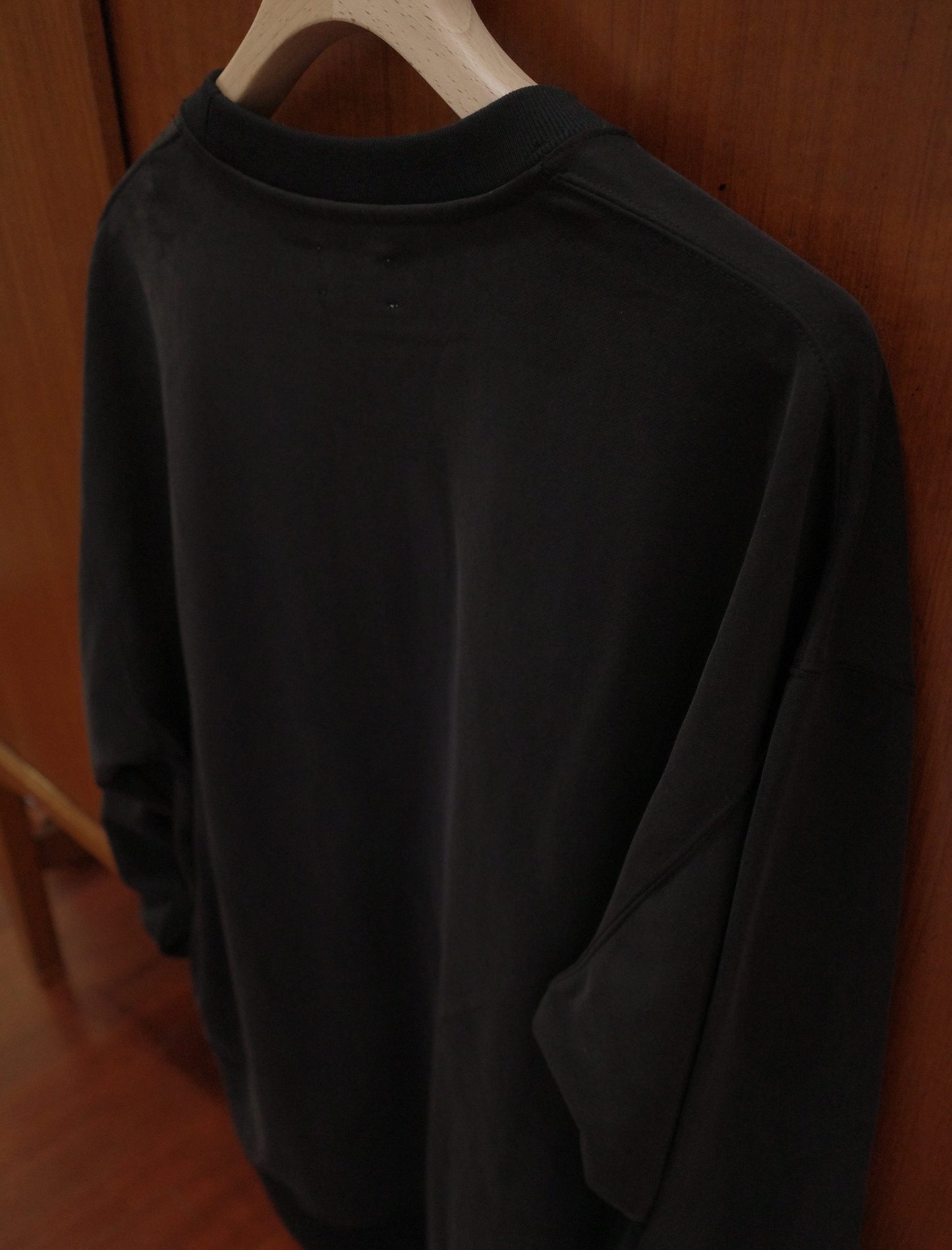 28G Cupro Pullover - Night Black