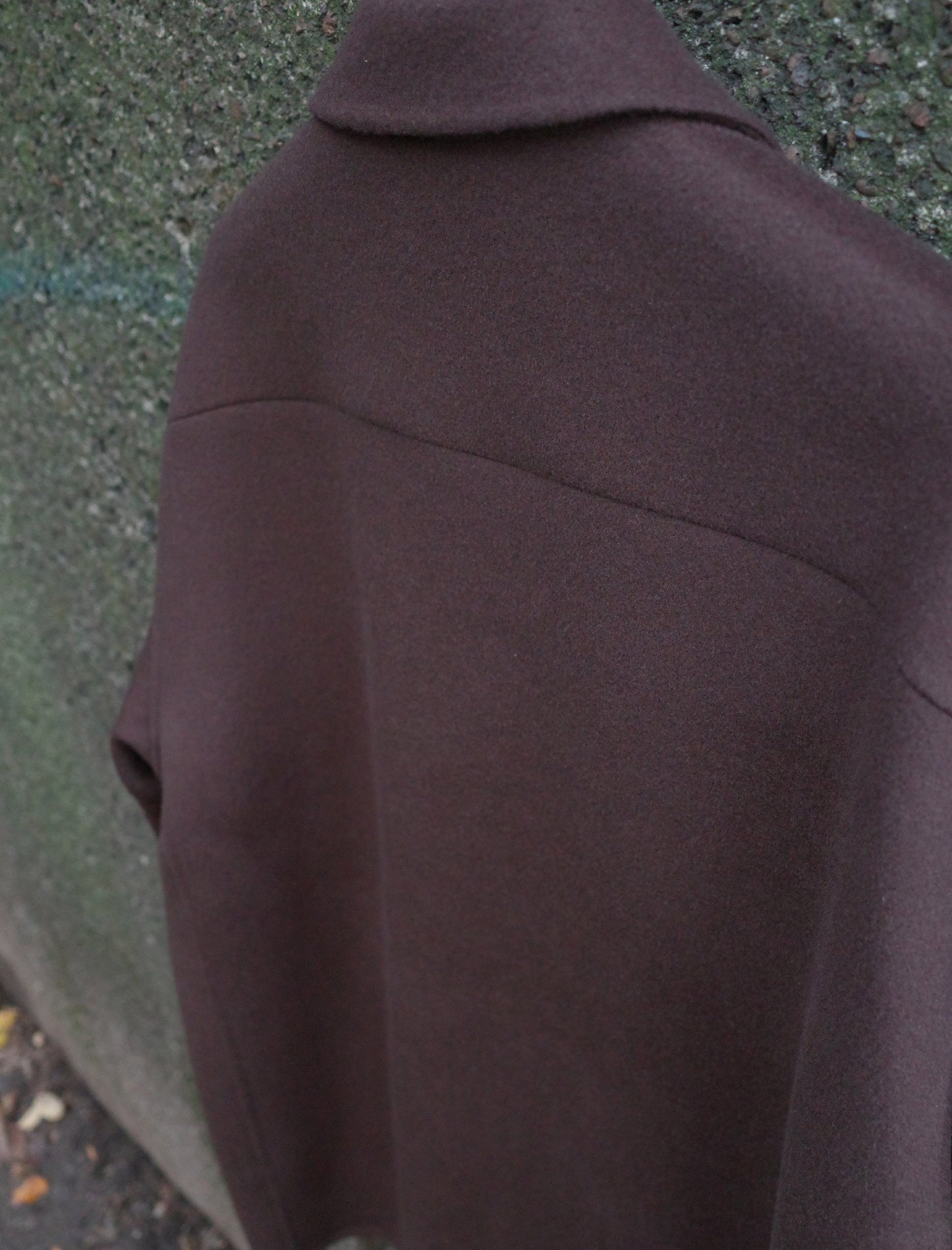 YLEVE Super 100's Wool Double Cloth Blouson Hazel back
