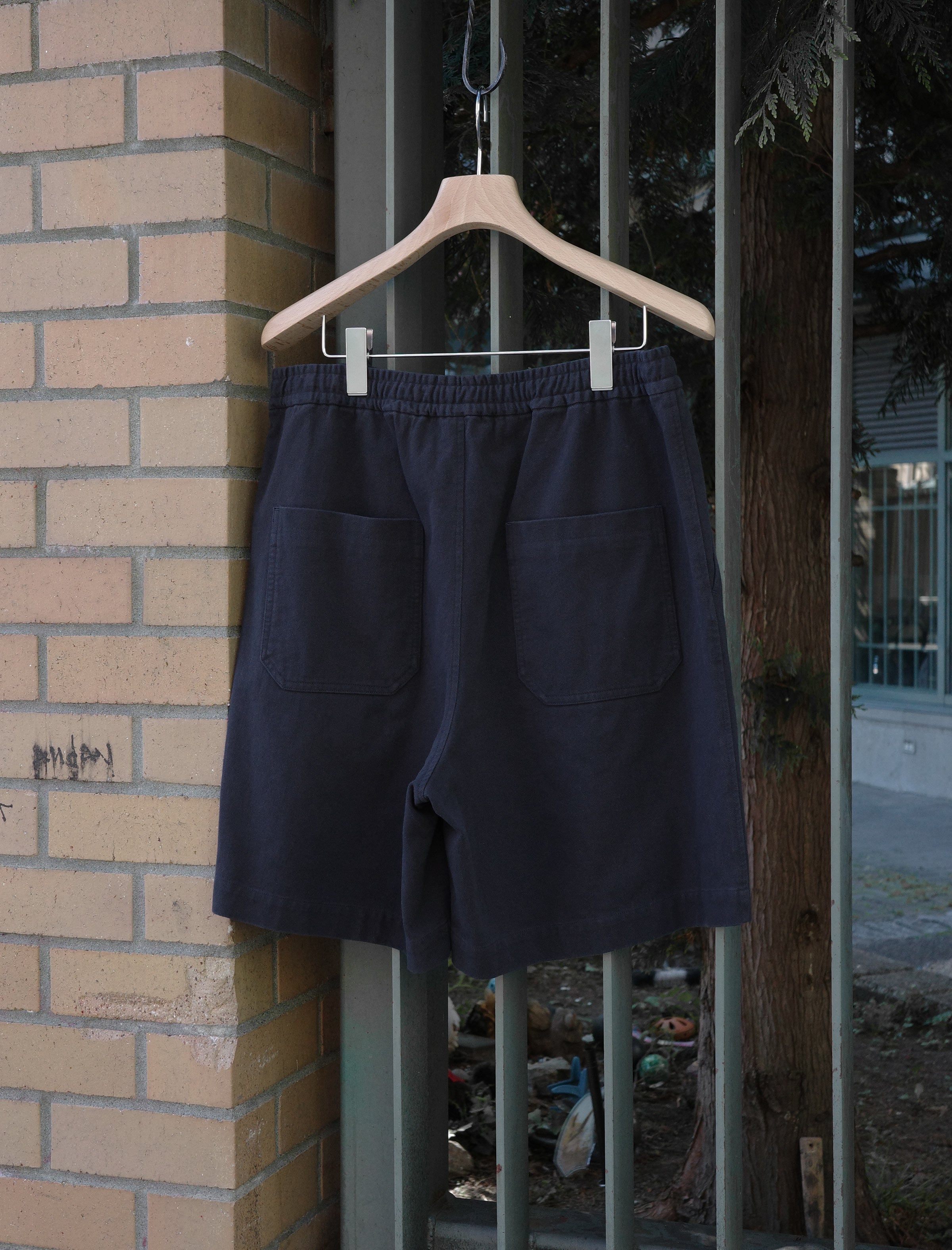 awasa Hard Twist Cotton Twill Wide Easy Shorts - Navy | Sycamore