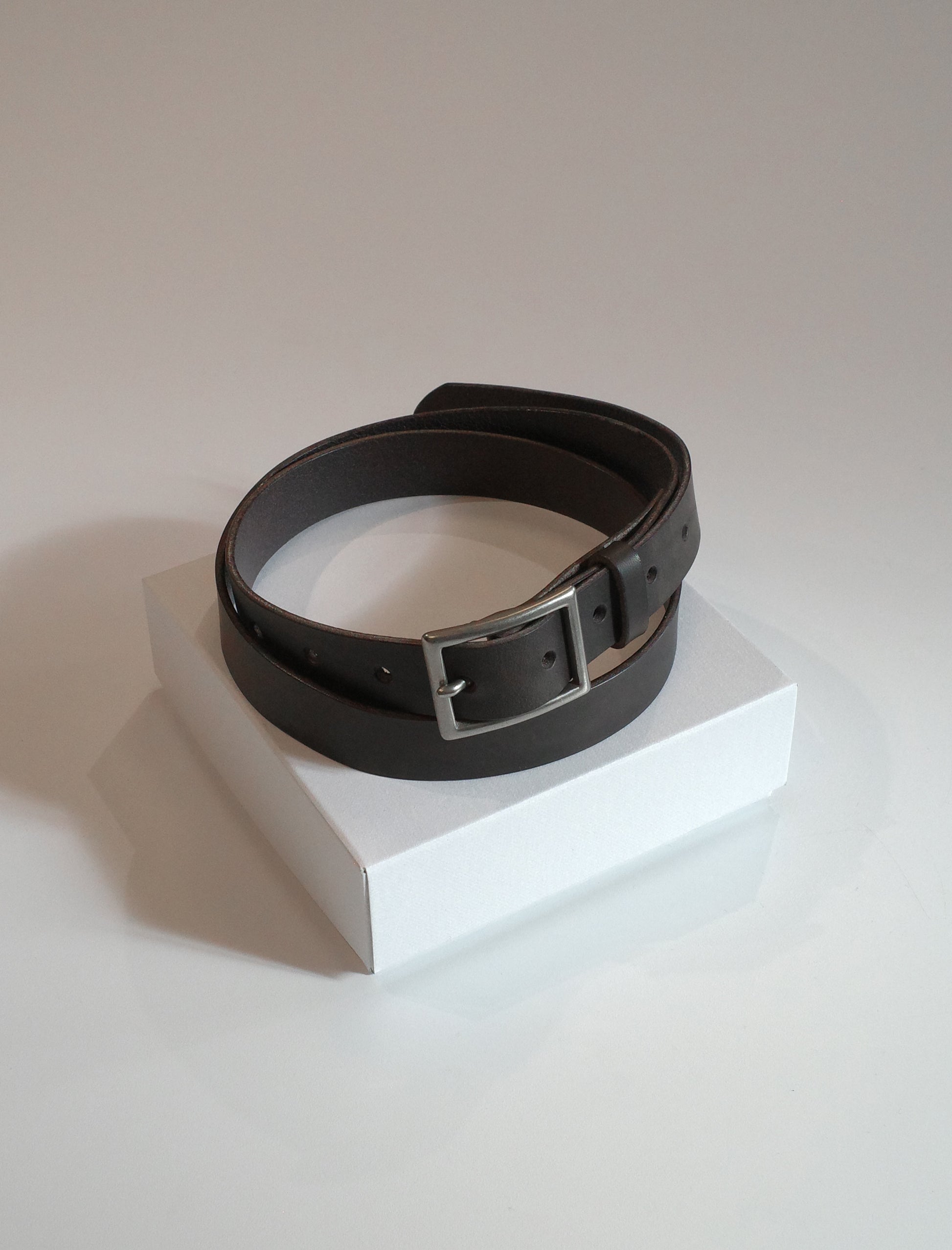 awasa Italian Pull-up Leather Belt