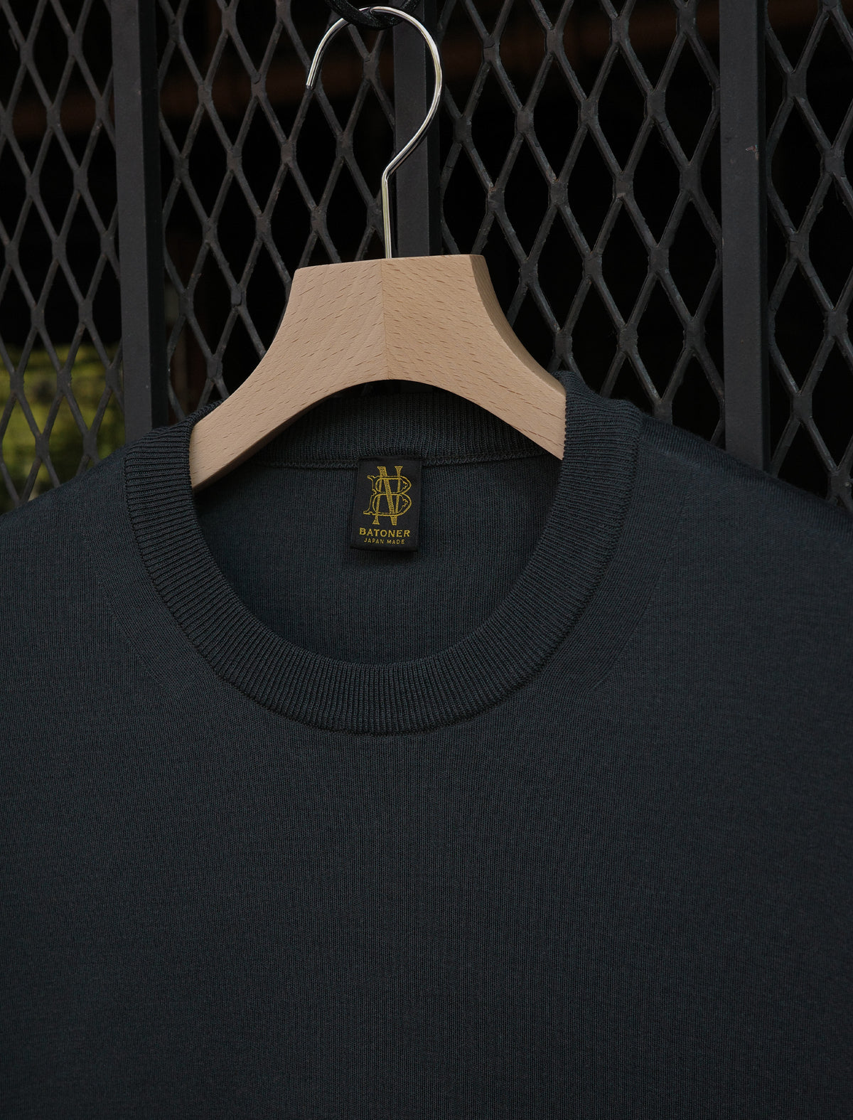 BATONER 32G Smooth Wool Crewneck - Forest