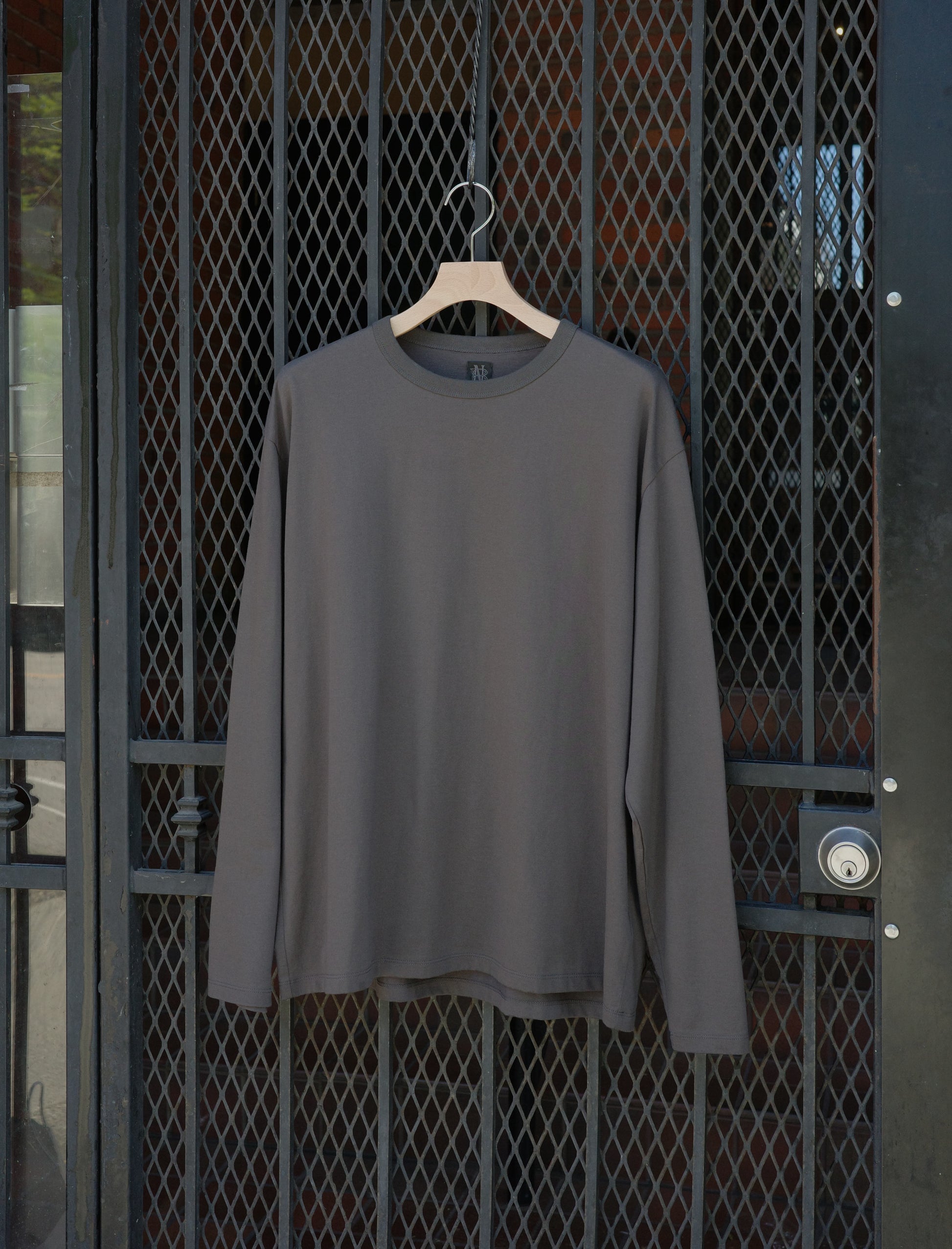 BATONER Innocent Cotton L/S T-Shirt Charcoal