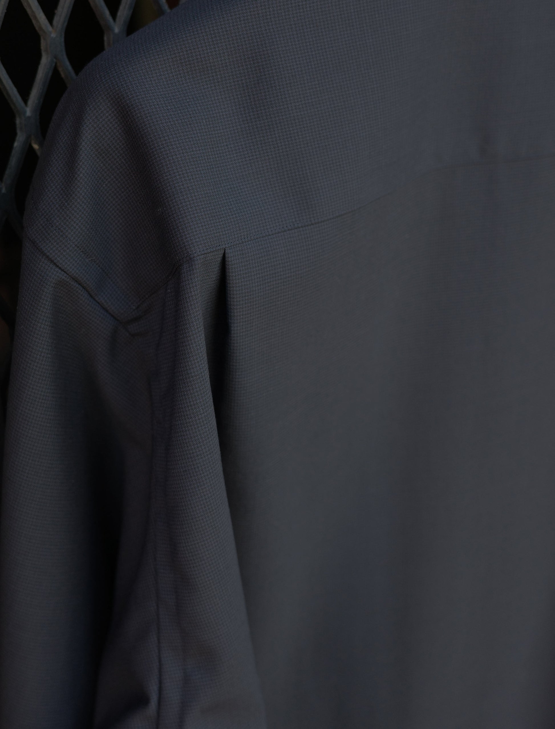 BATONER Solid Wool Regular Collar Shirt Houndstooth Navy