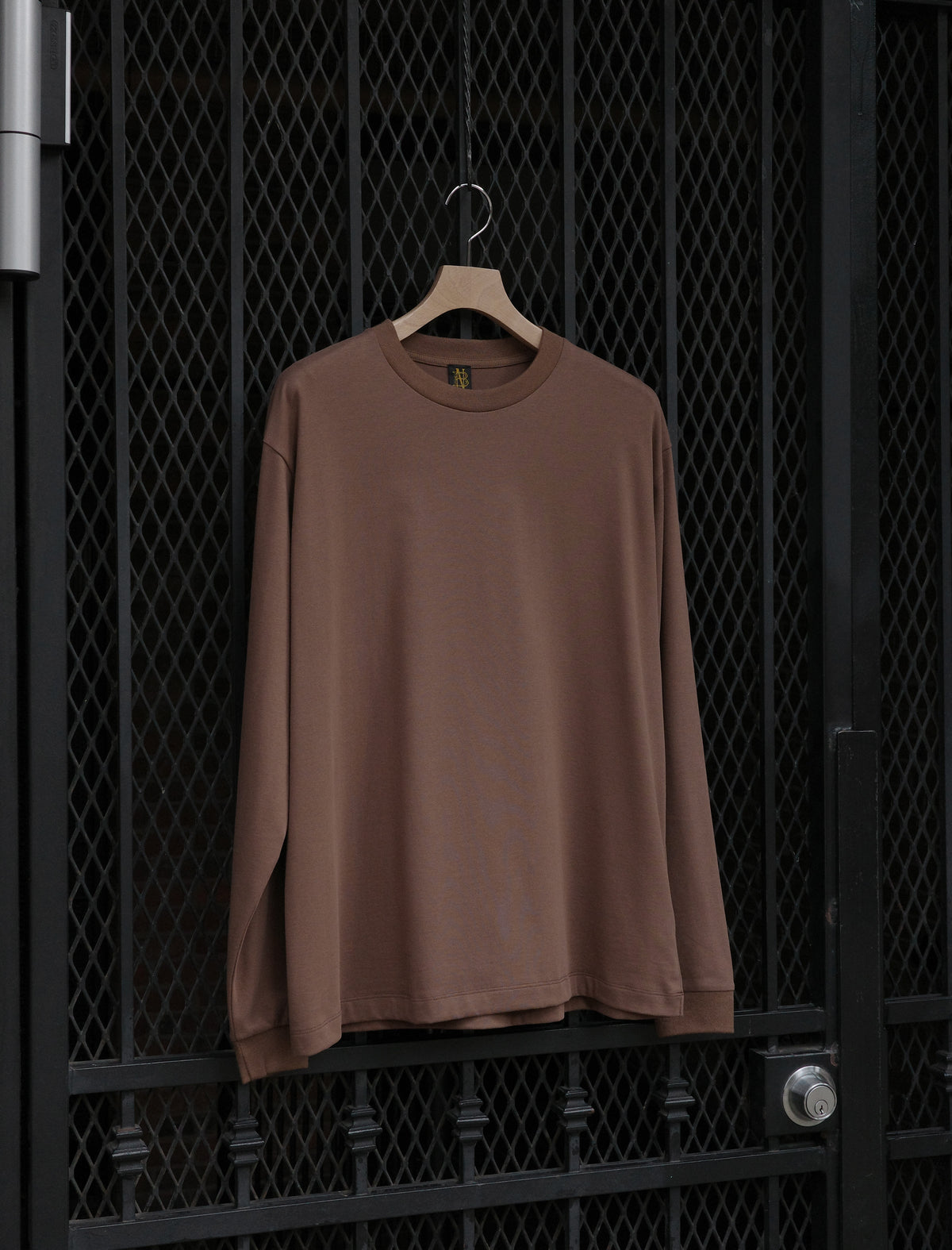BATONER Suede Touch Crewneck L/S T-Shirt - Camel