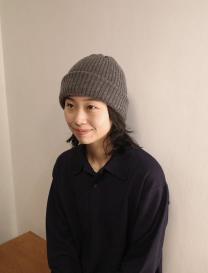 COMESANDGOES Cashmere Knit - Charcoal