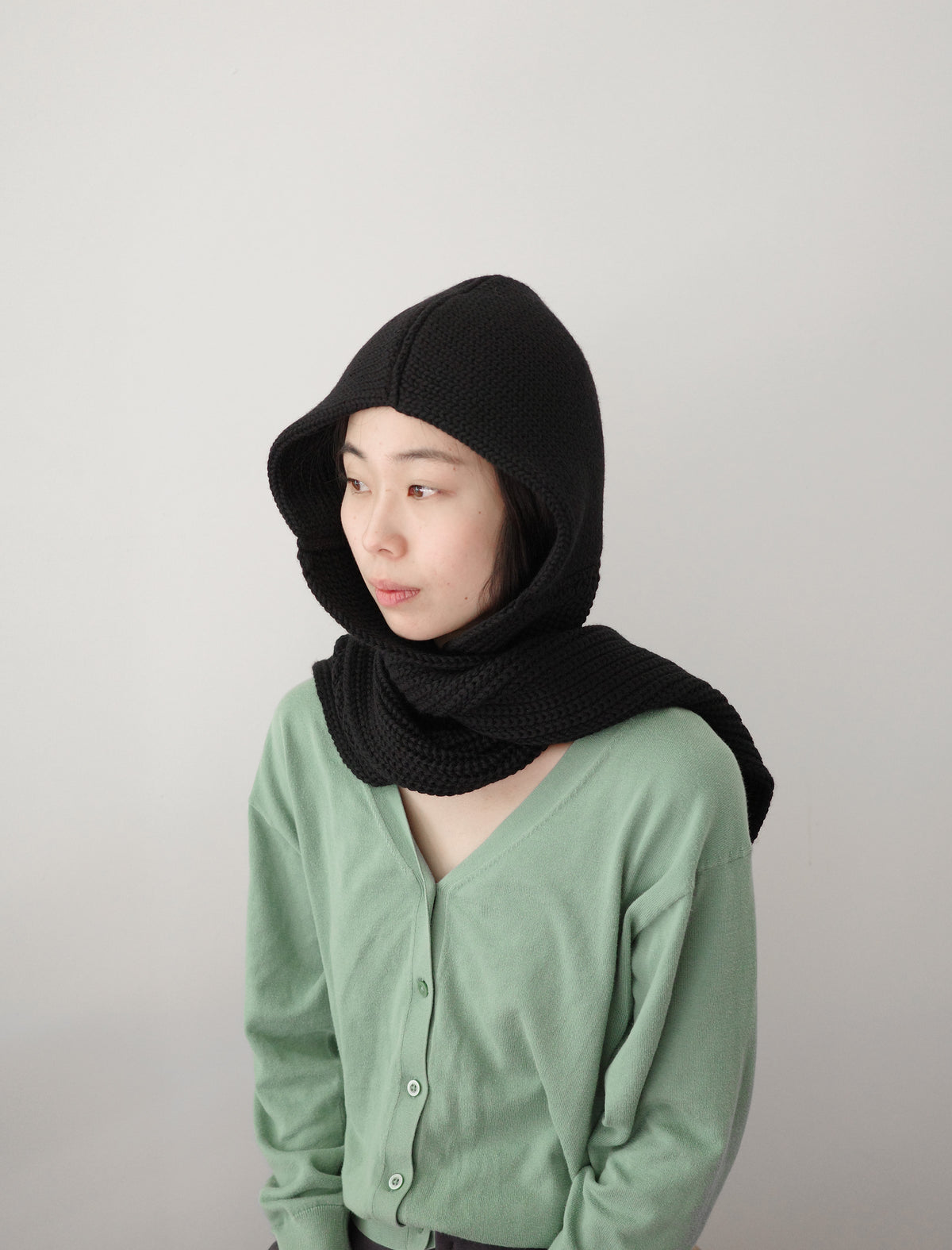 COMEASANDGOES Merino Wool Hoodie Muffler Black
