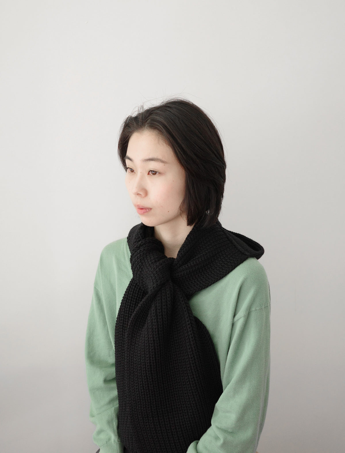 COMEASANDGOES Merino Wool Hoodie Muffler Black