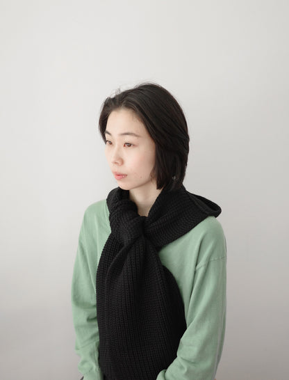 COMEASANDGOES Merino Wool Hoodie Muffler Black
