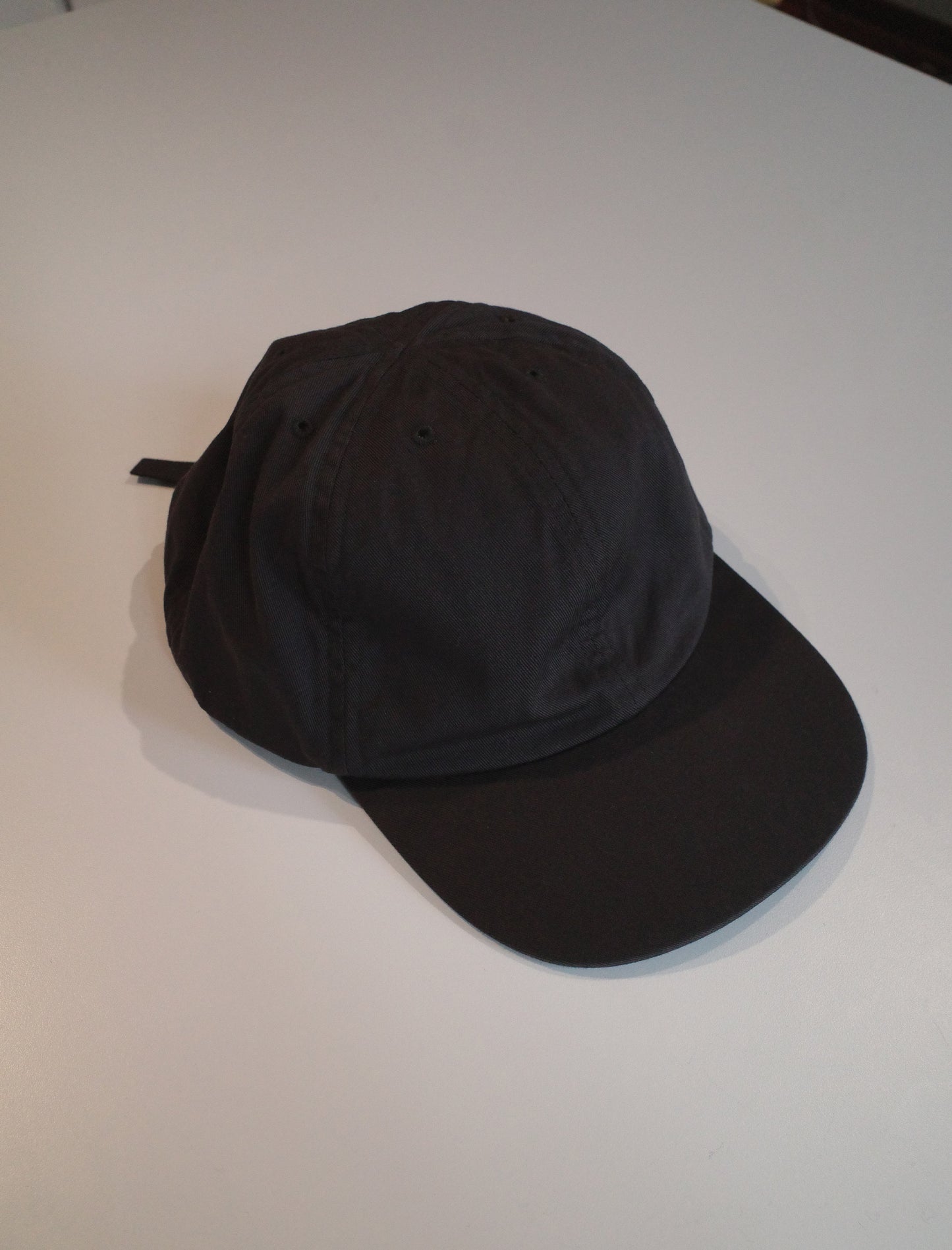 COMESANDGOES Souvenir-like Cap - Ebony