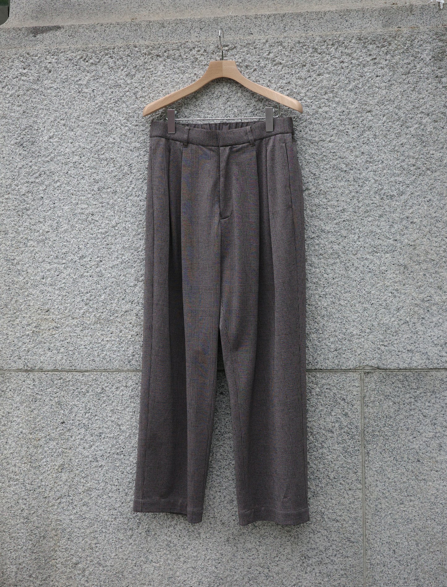 KANEMASA PHIL. 28G Loop Yarn Glen Check Trousers - Beige
