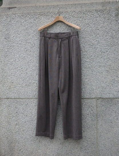 KANEMASA PHIL. 28G Loop Yarn Glen Check Trousers - Beige
