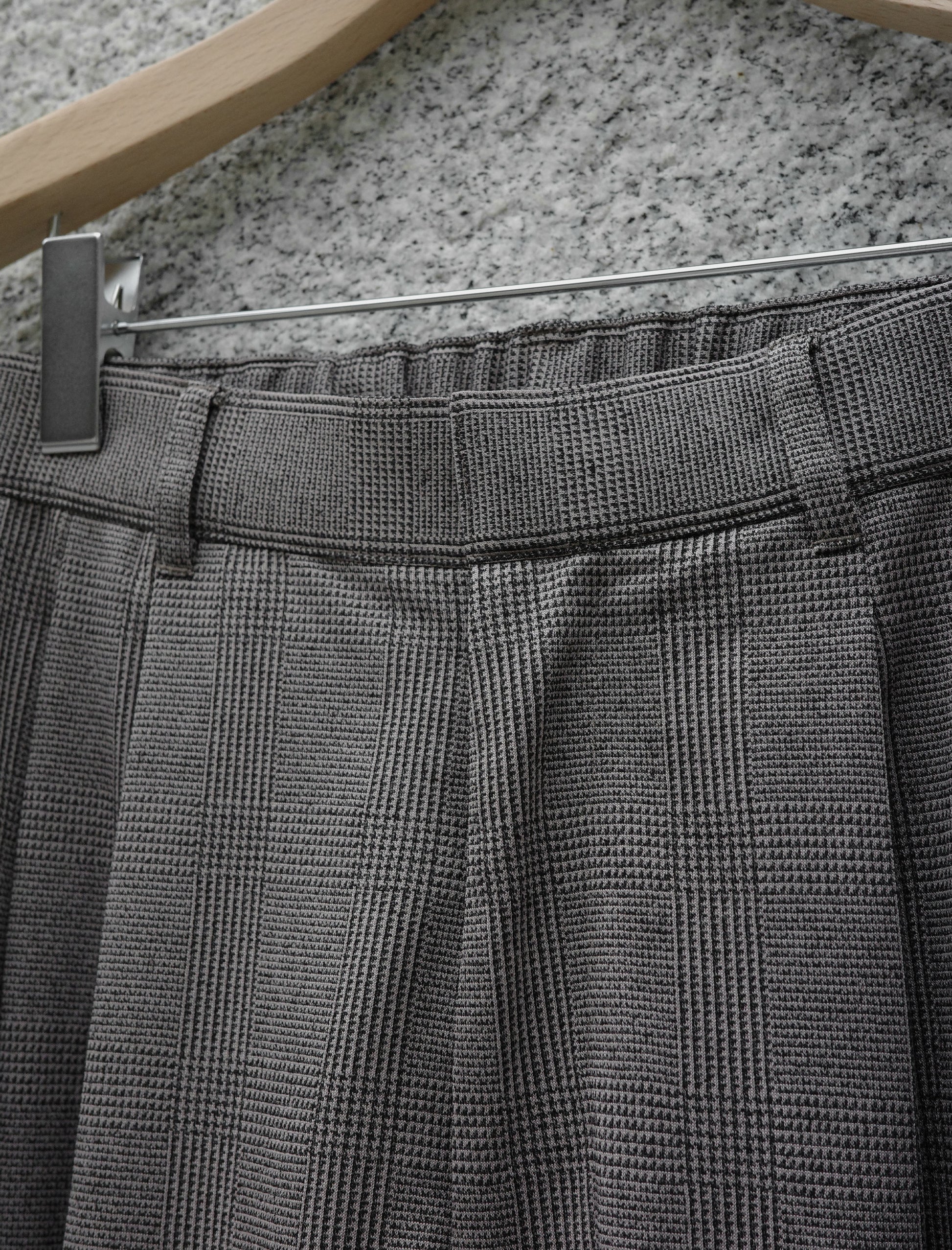 KANEMASA PHIL. 28G Loop Yarn Glen Check Trousers - Beige
