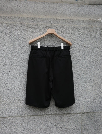 KANEMASA PHIL. 36G Nylon Tuck Easy Shorts Black