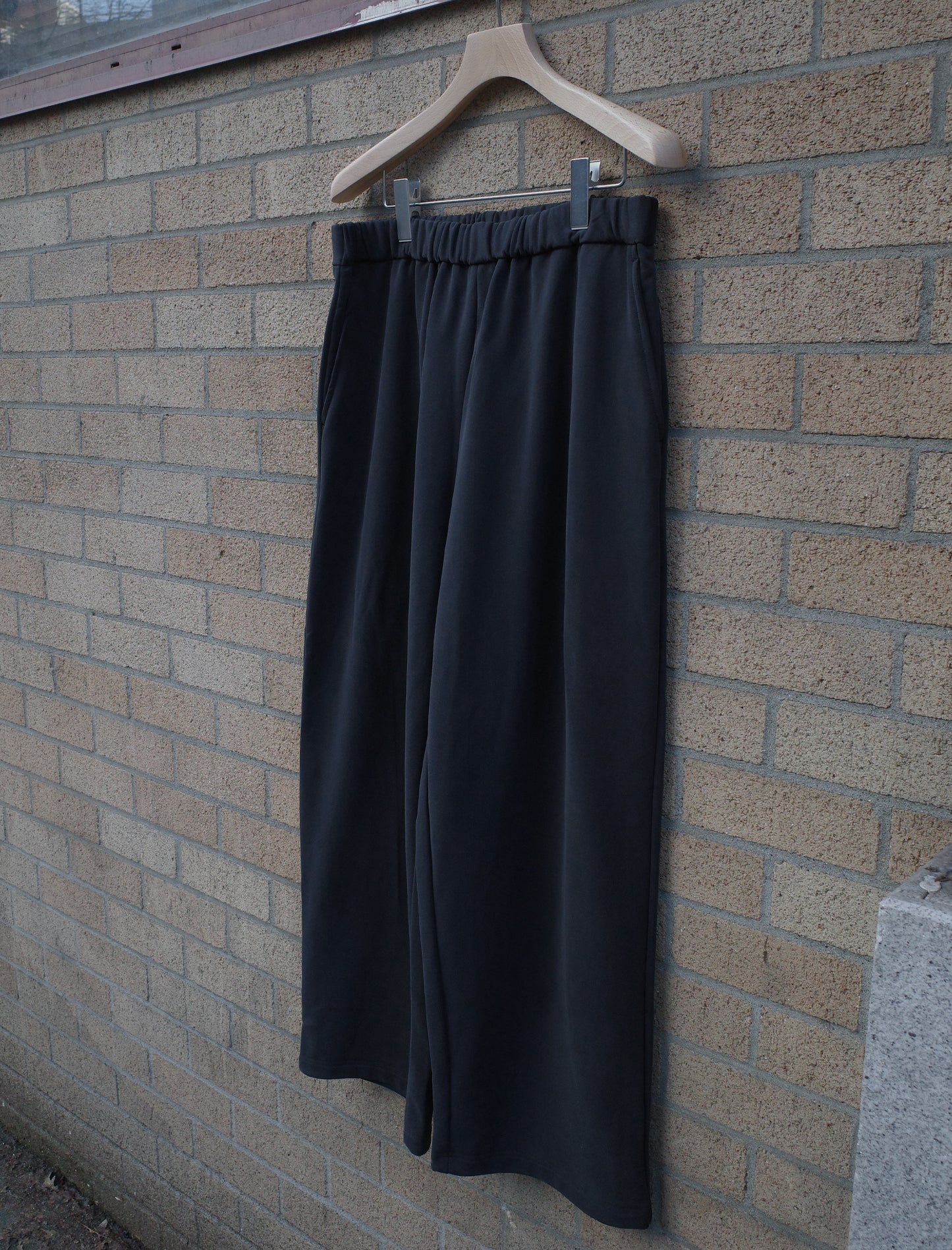 KANEMASA PHIL. 28G Cupro Easy Pants Black