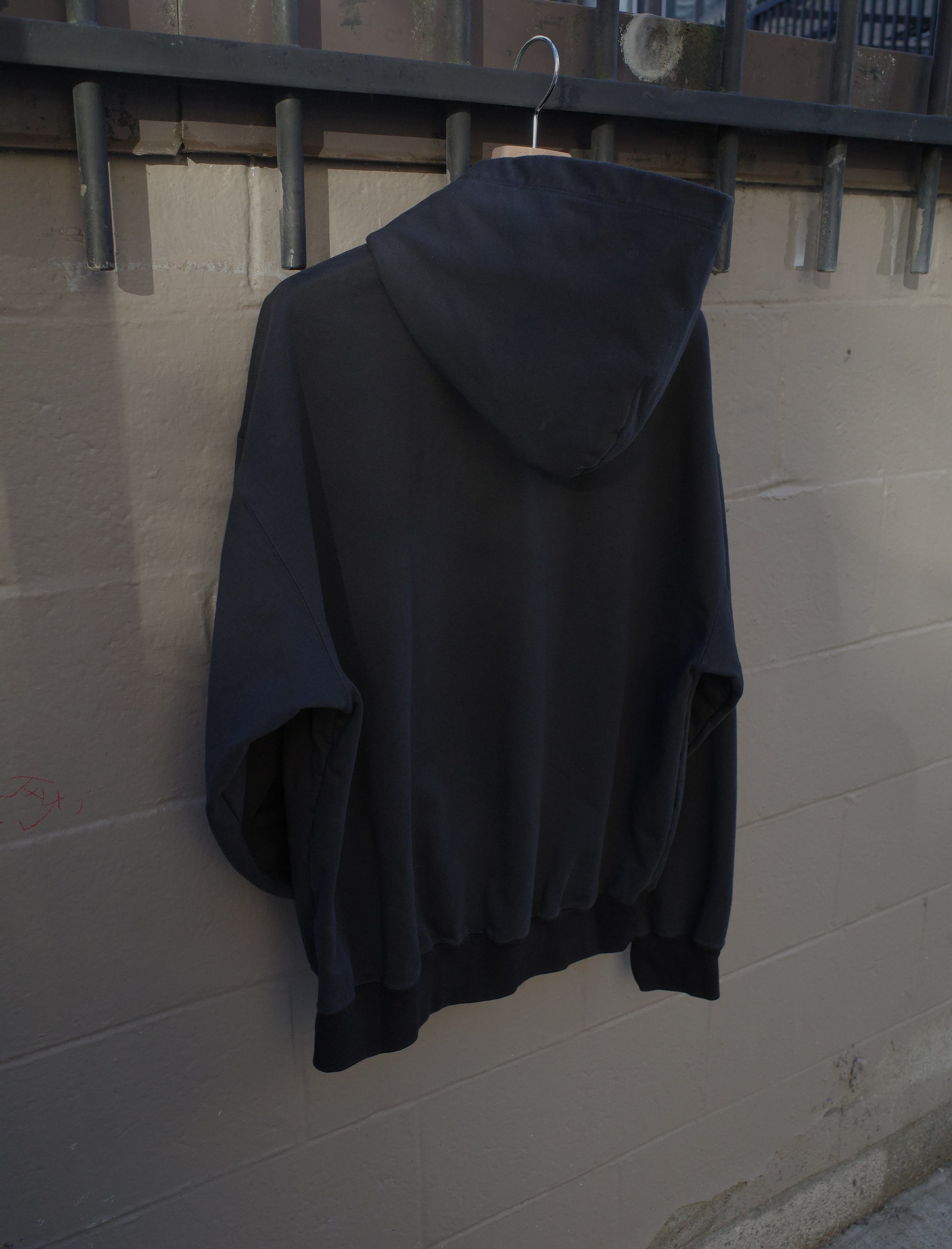 KANEMASA PHIL. 36G Fine Sweat Zip Hoodie - Black