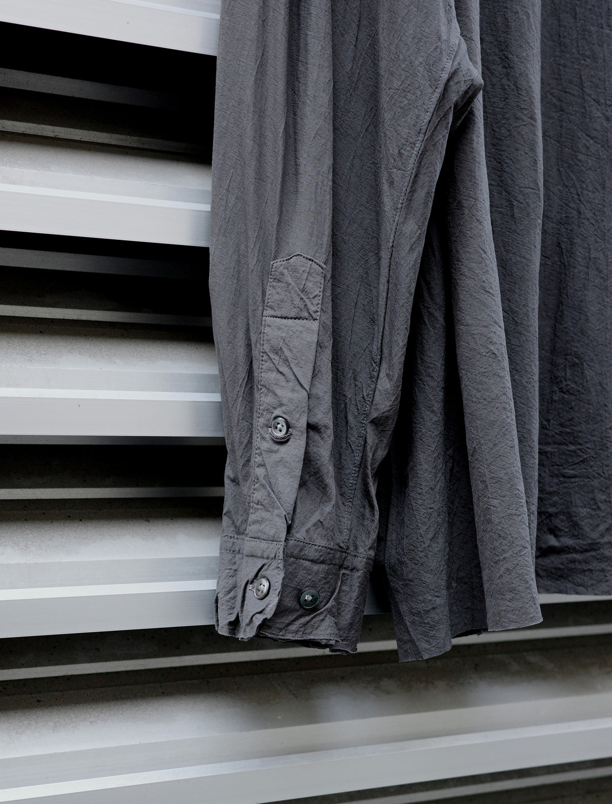 KANEMASA PHIL. 46G Artisan Shirt Charcoal Dyed