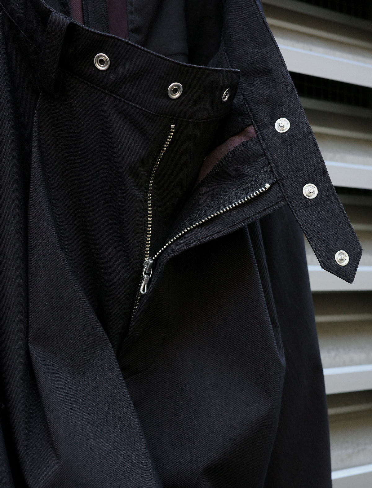 KANEMASA PHIL. 46G Solaro Trousers Black Brown