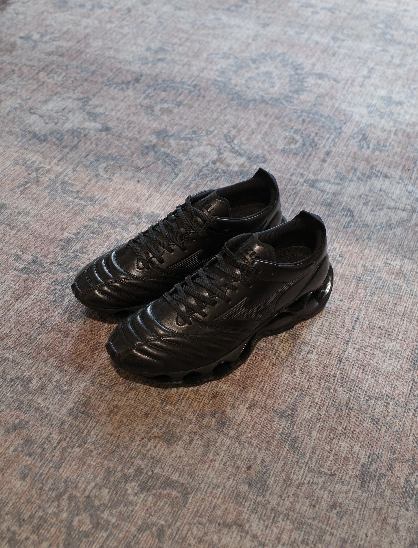 Mizuno Sportstyle Wave Prophecy Morelia Neo - Black