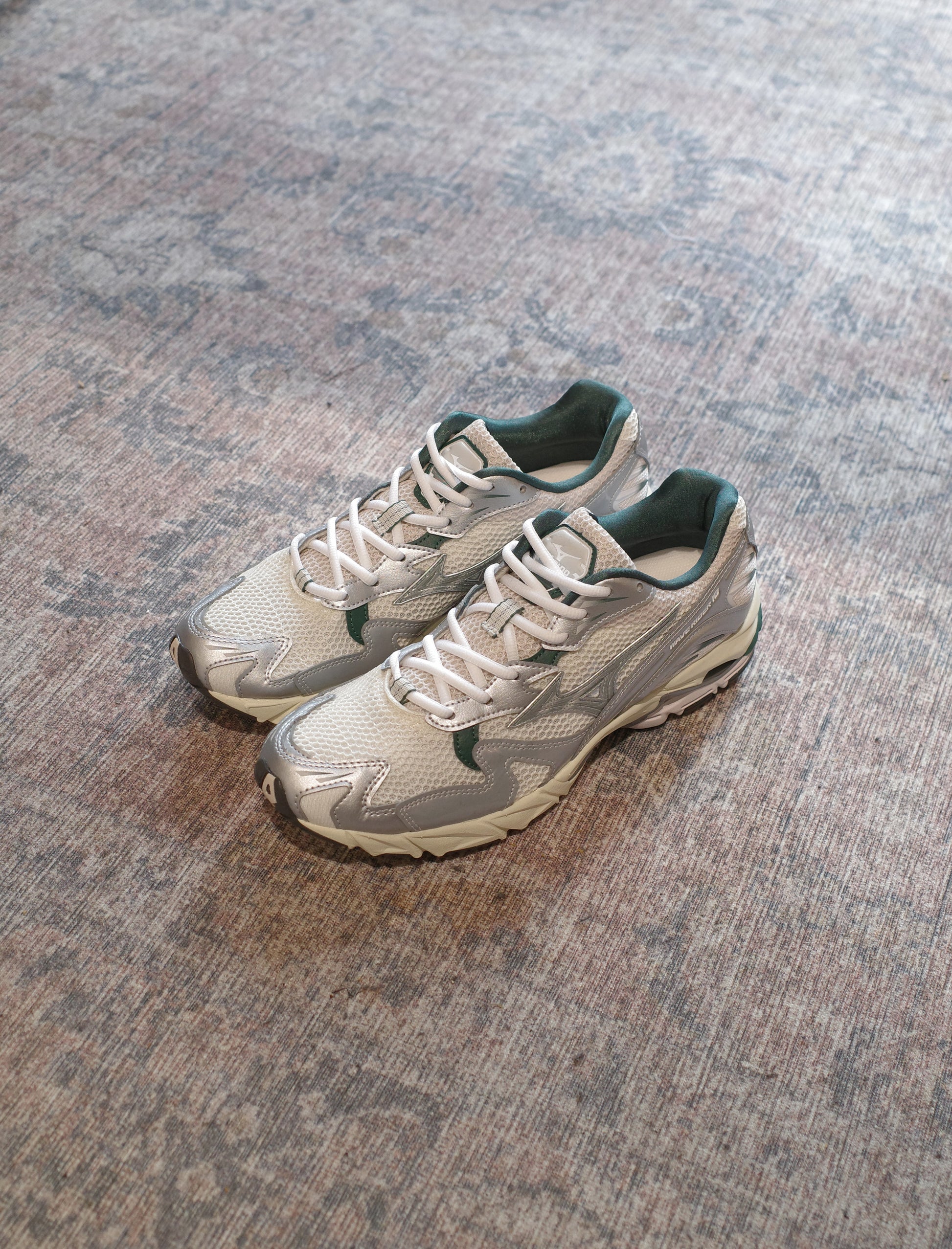 Mizuno Sportstyle Wave Rider 10 - Snow White / Slate