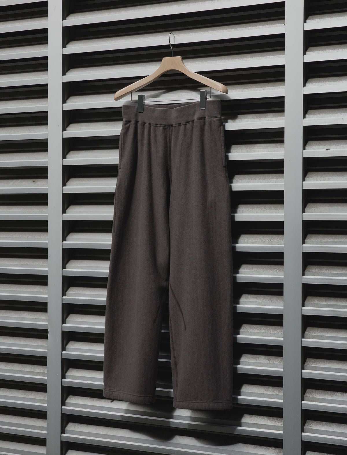 ULTERIOR Faded Silky RW Sweat Pants Dust Brown