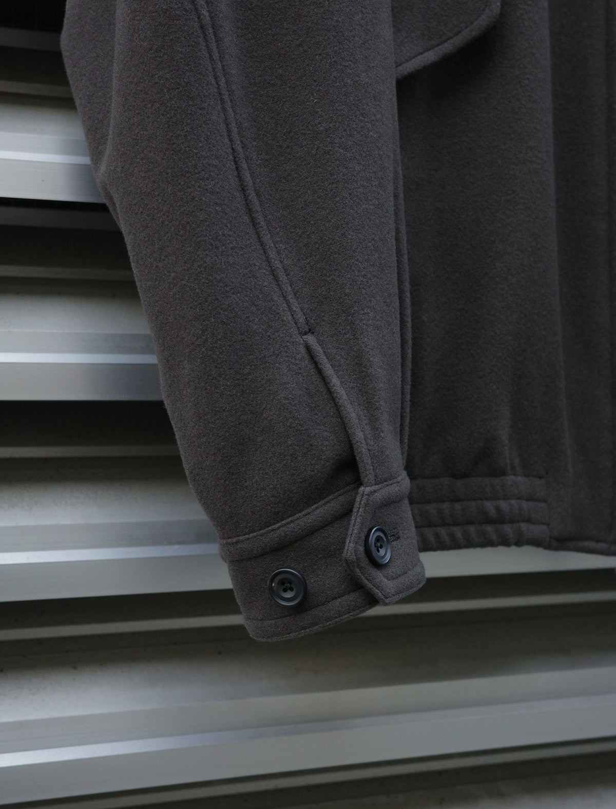 Herringbone Pile Mosser Zip-Up Jacket - Dust Brown
