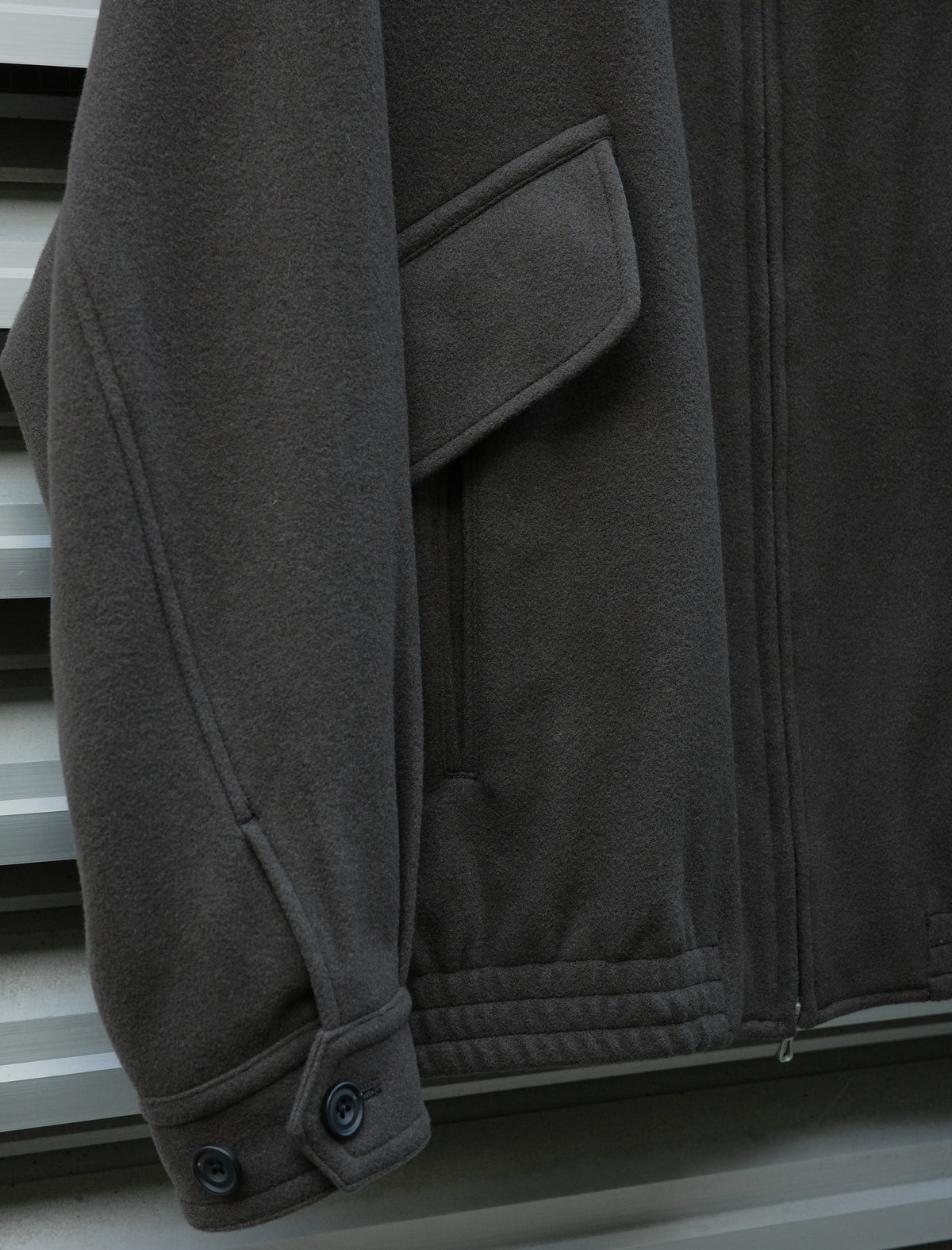 Herringbone Pile Mosser Zip-Up Jacket - Dust Brown