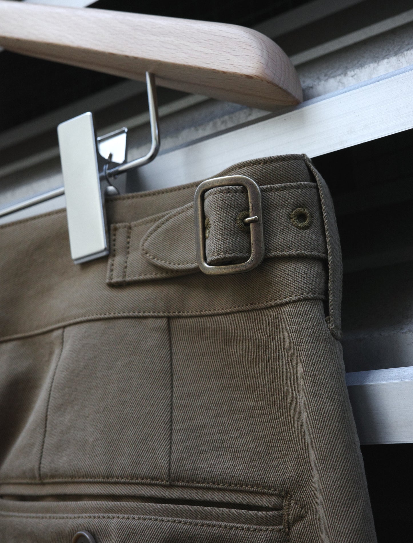 ULTERIOR R/C West Point Tucked Mil-Trousers - Sand Brown