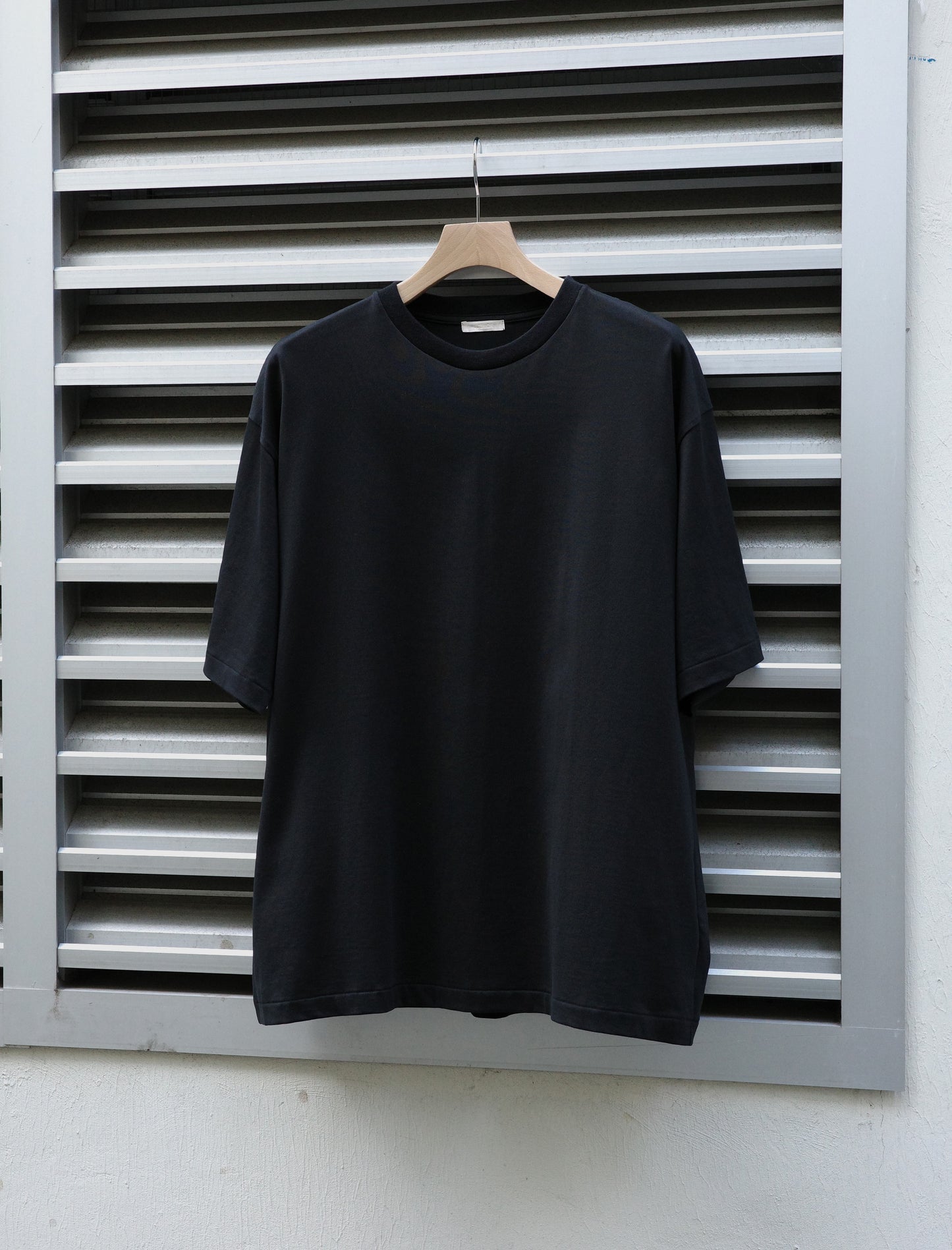 ULTERIOR Suvin Sueded Tenjiku Tee Black