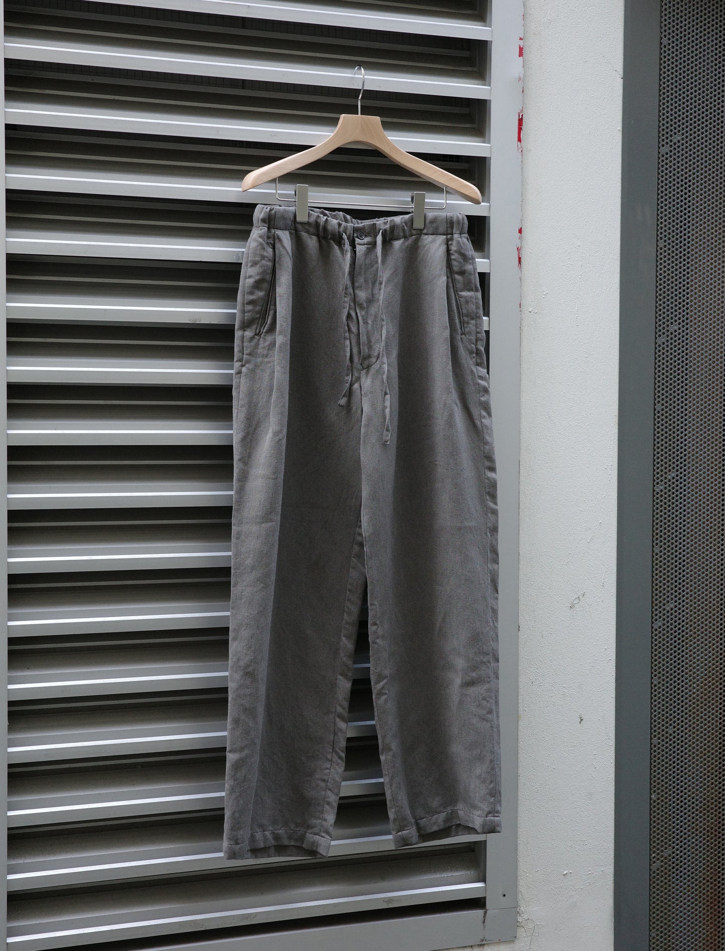 ULTERIOR Washed C/L Corkscrew Drawstring Pants Khaki Grey