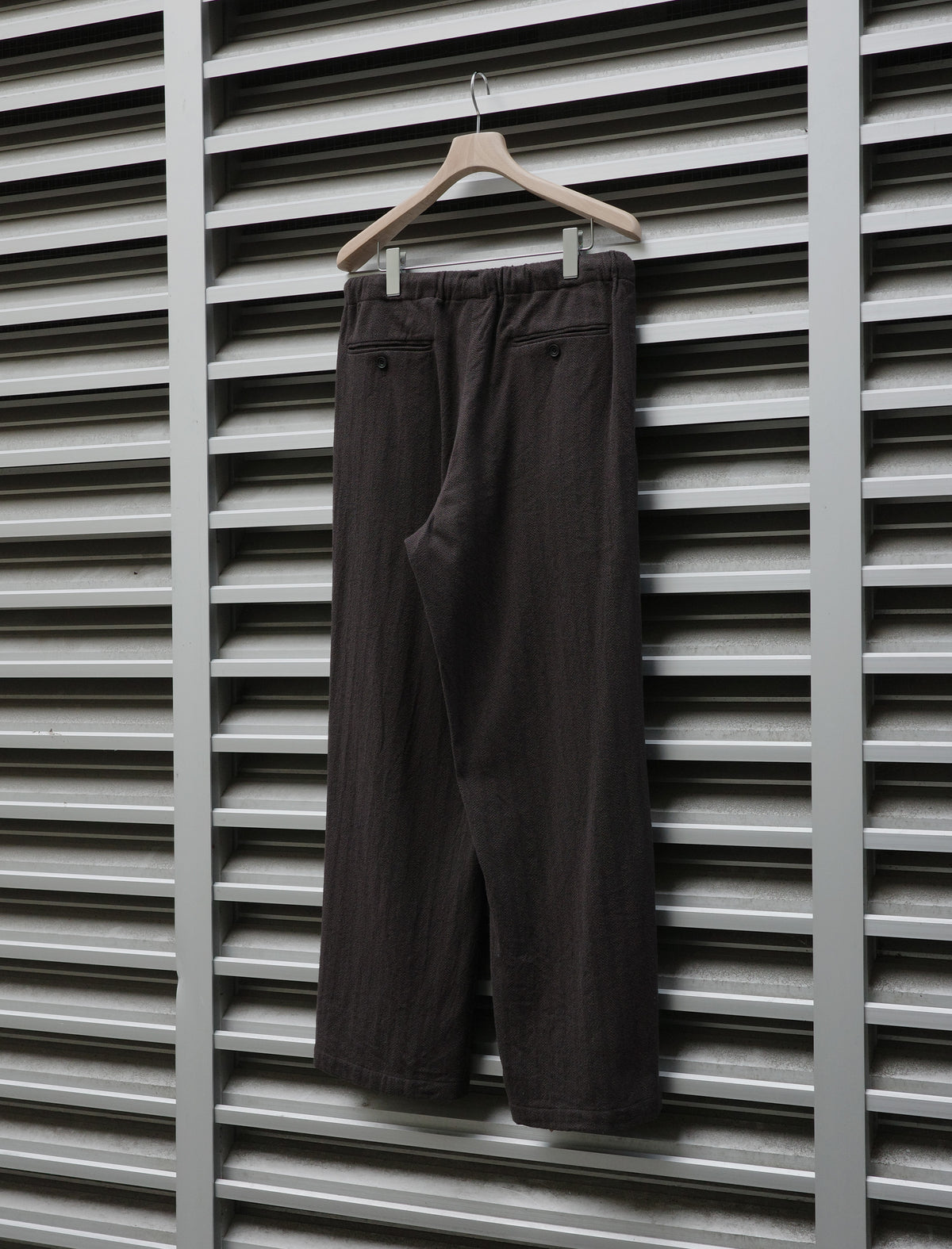 ULTERIOR Washed W/S Herringbone Drawstring Wide Pants - Dark Brown