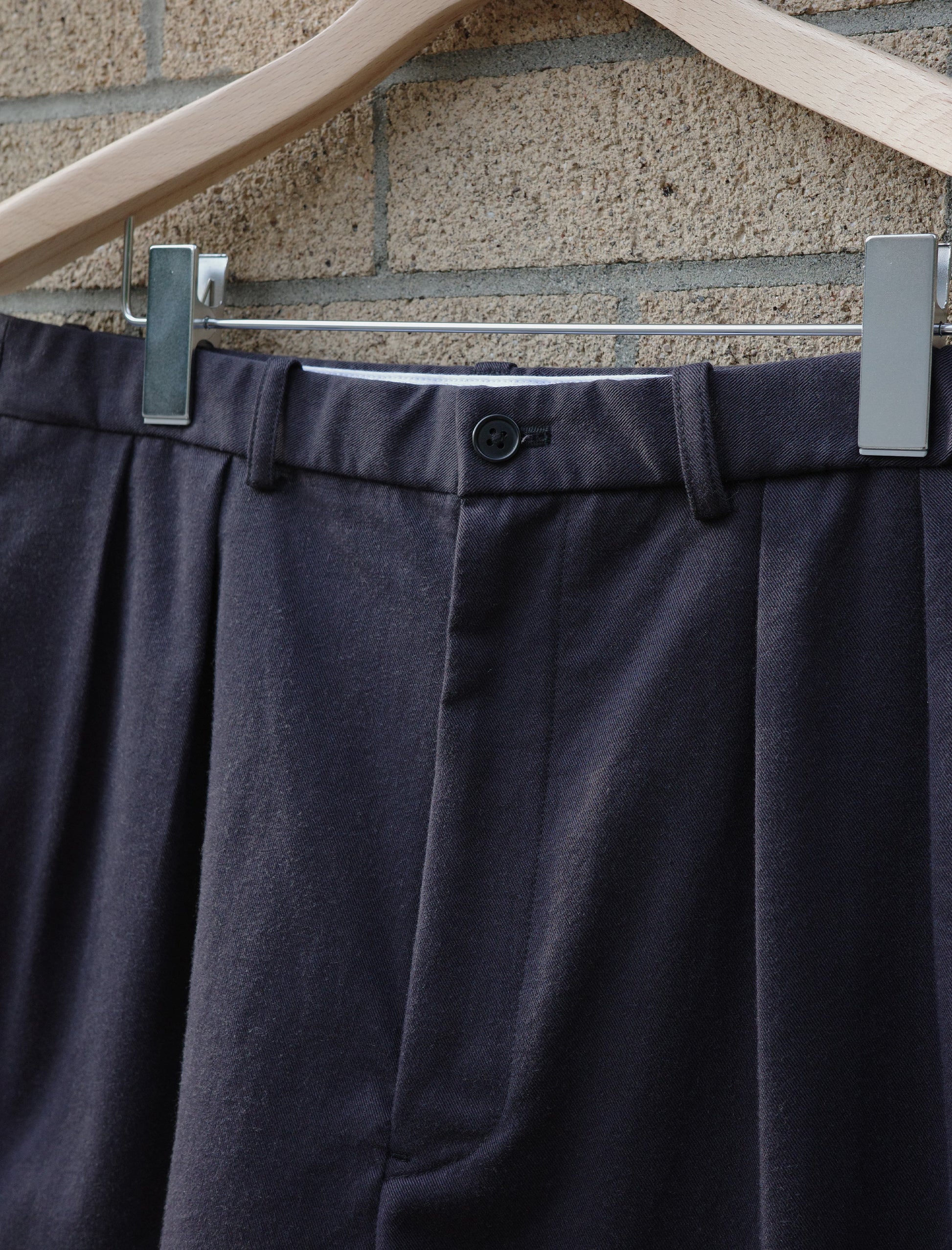 Y Organic Cotton Tencel Chino Shorts - Navy