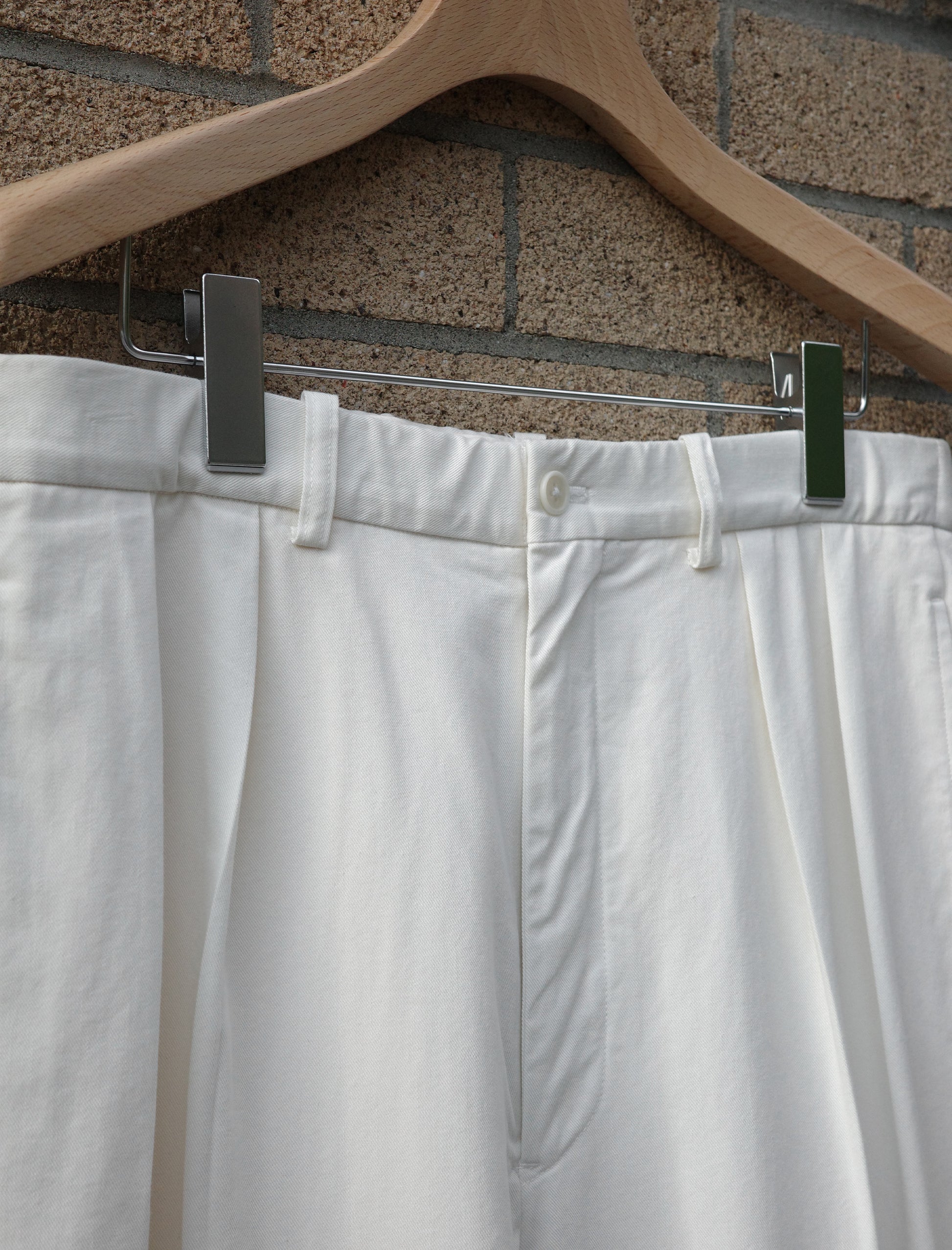 Y Organic Cotton Tencel Chino Trousers - White