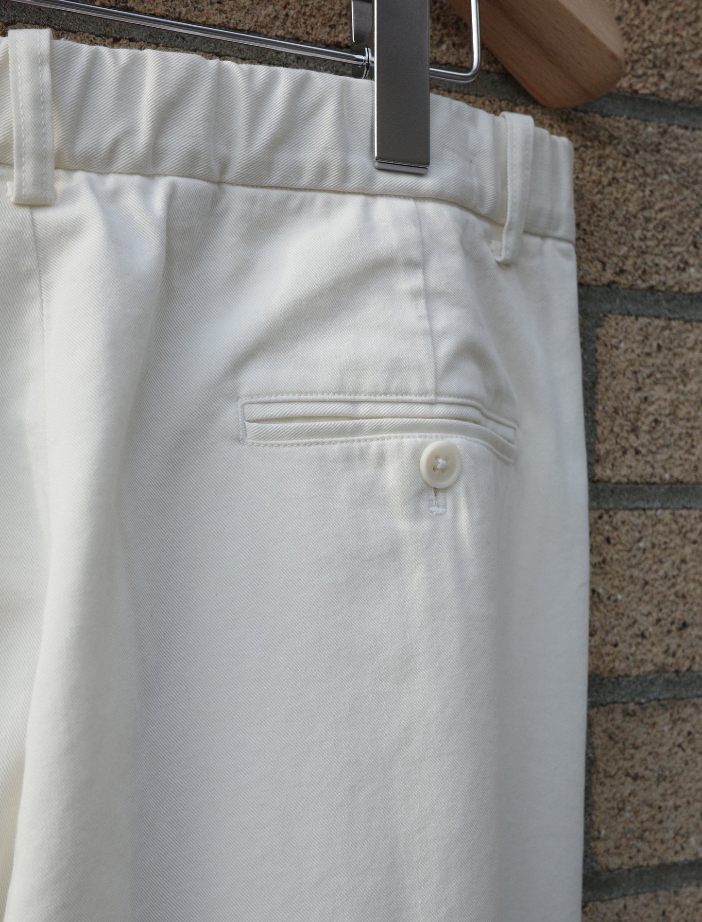 Y Organic Cotton Tencel Chino Trousers - White