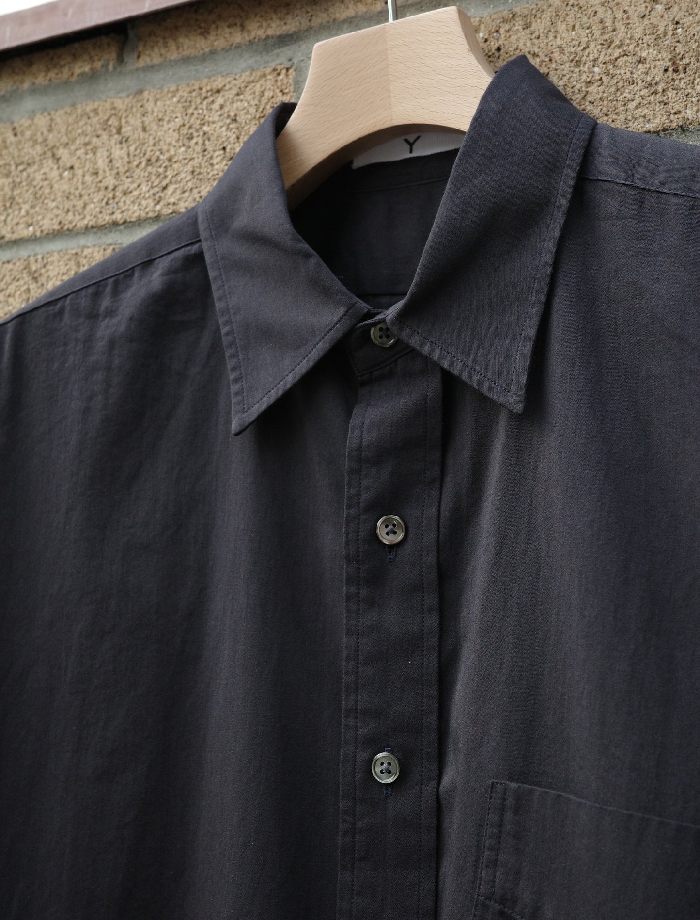 Y Organic Cotton Washer Satin S/S Shirt - Navy