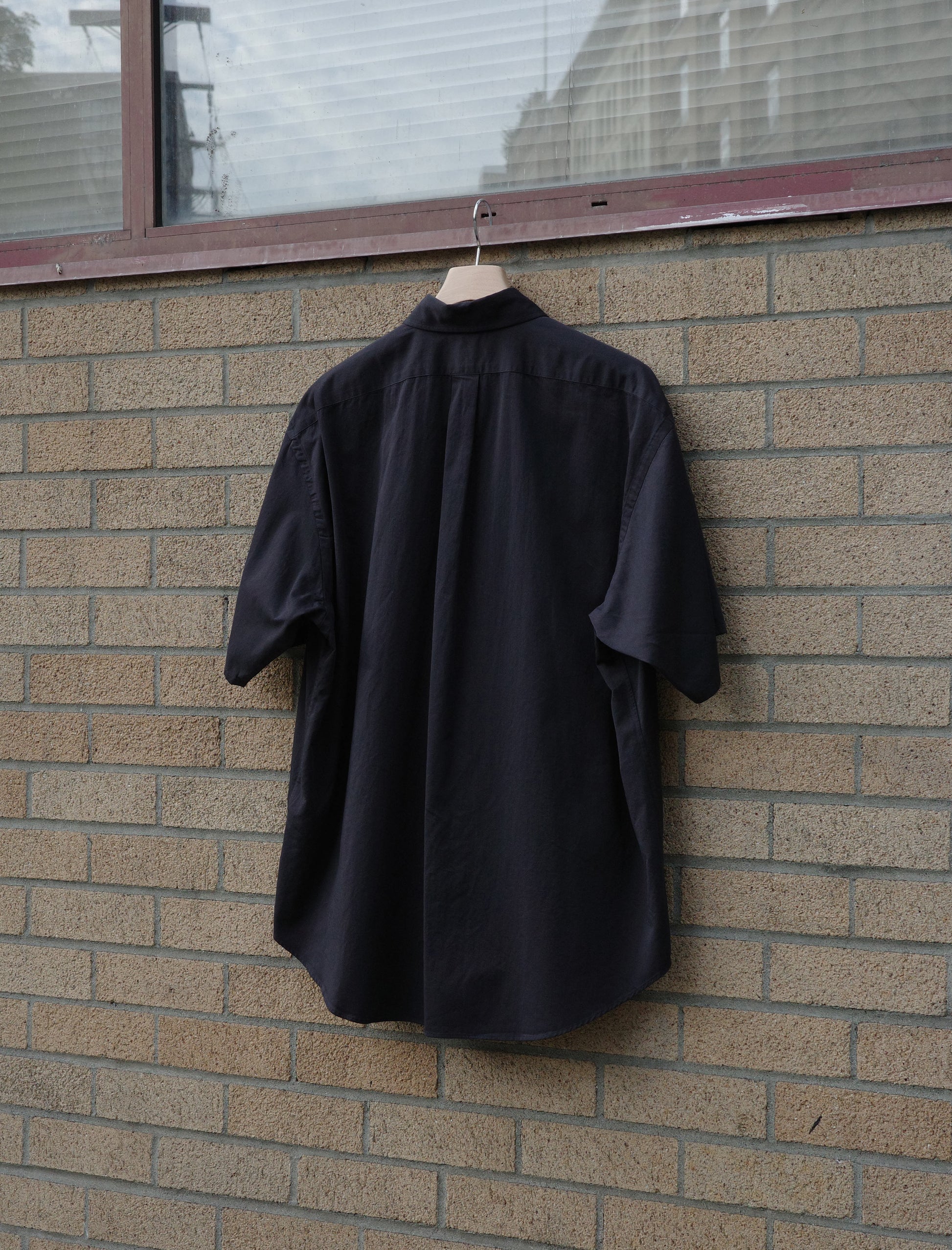 Y Organic Cotton Washer Satin S/S Shirt - Navy