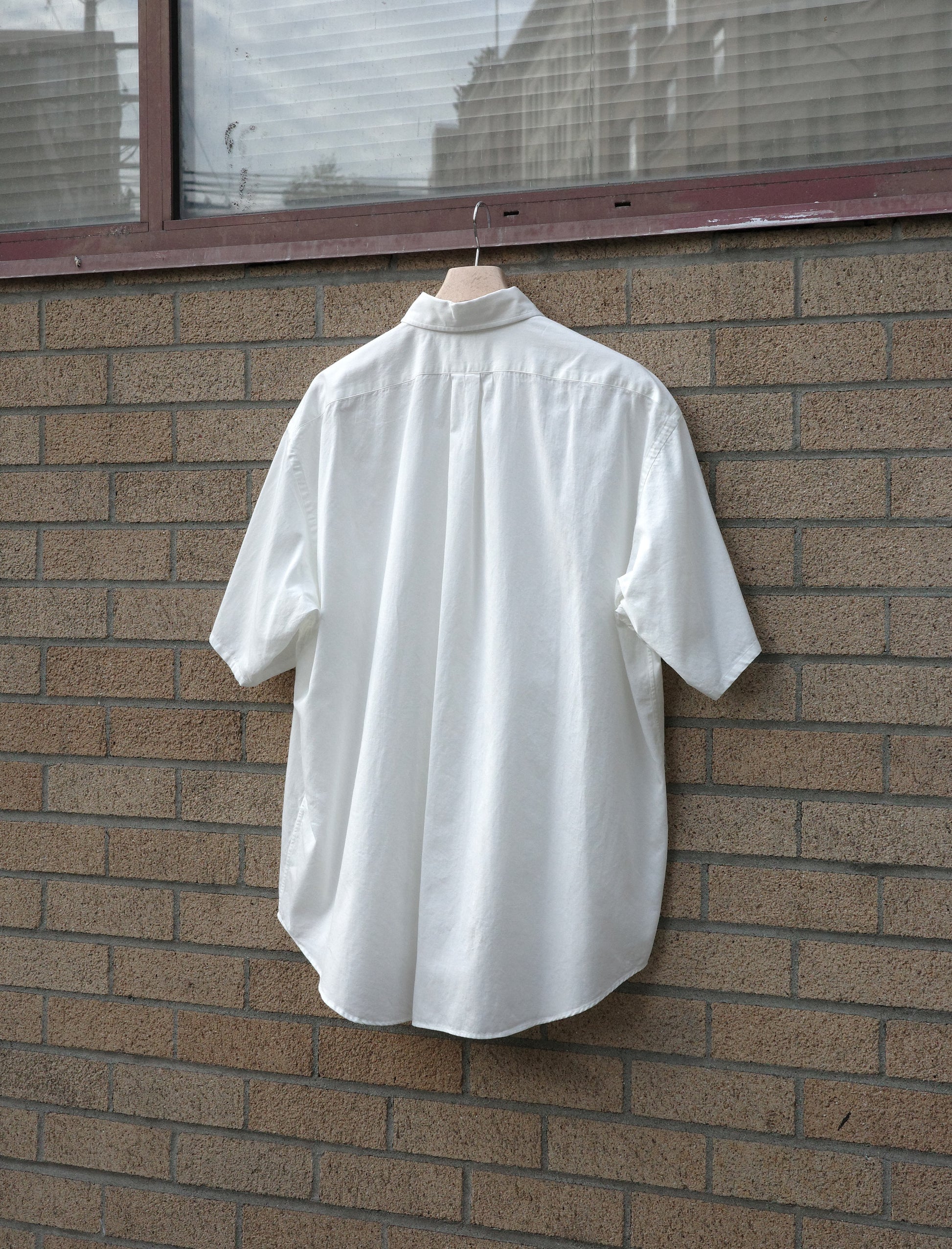Y Organic Cotton Washer Satin S/S Shirt - White