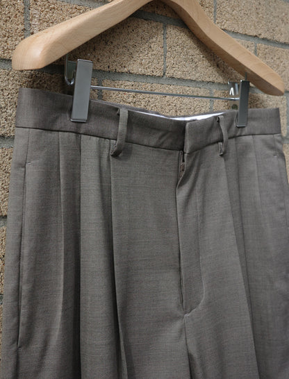 Super 120's Wool Chambray Tuck Trousers - Mocha